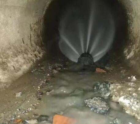 覃塘市政管道清淤