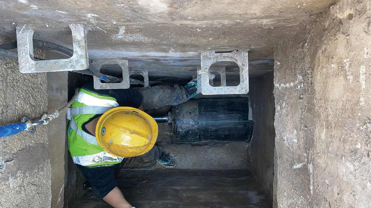 覃塘HDPE短管内衬法